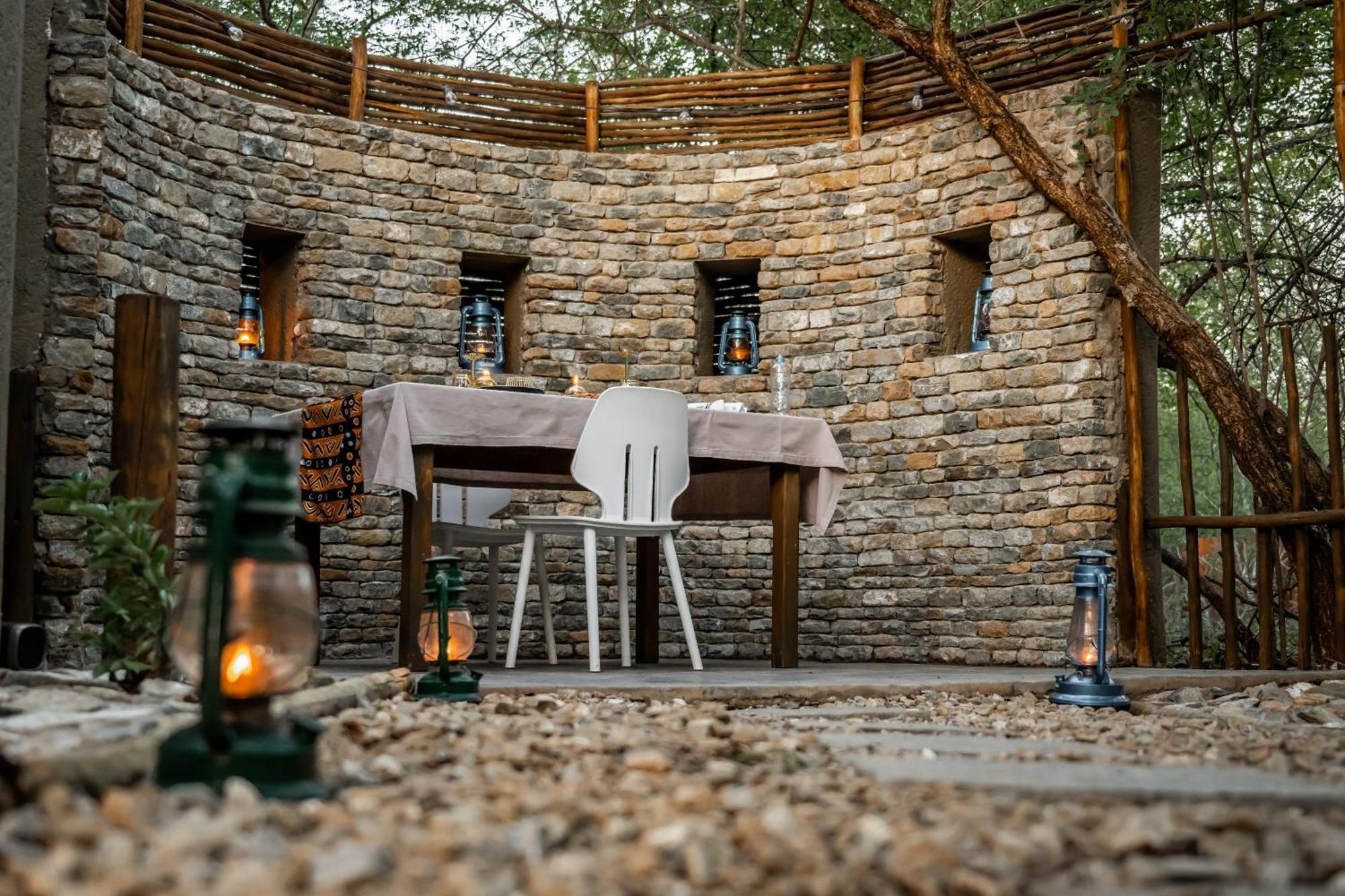 Grace Of Africa, Couples 5 Star Nature Lodge Marloth Park Eksteriør billede
