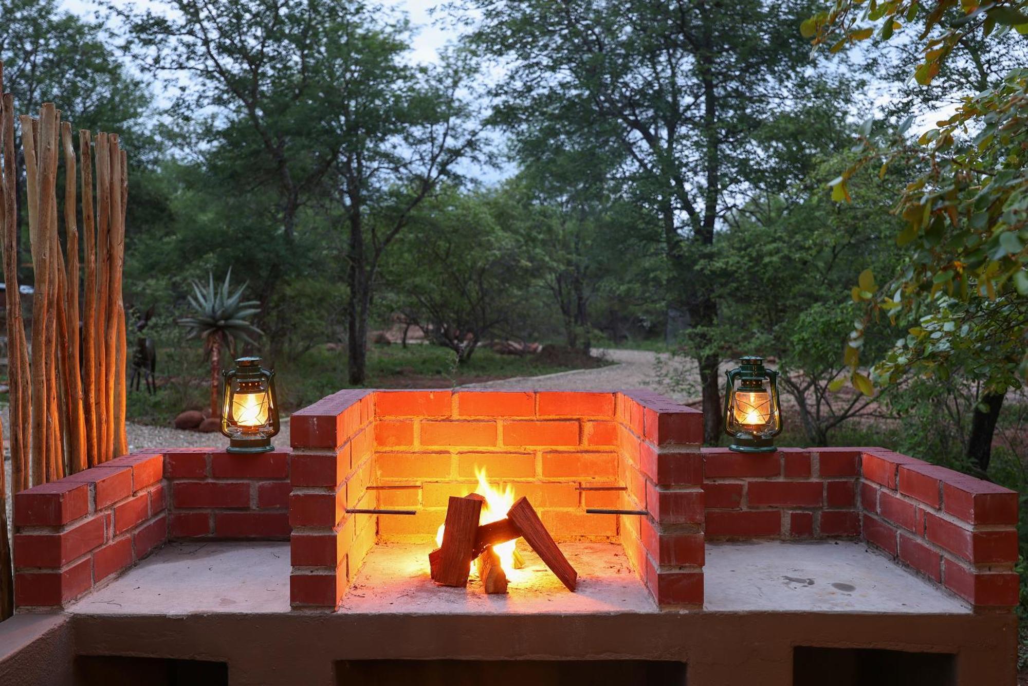 Grace Of Africa, Couples 5 Star Nature Lodge Marloth Park Eksteriør billede